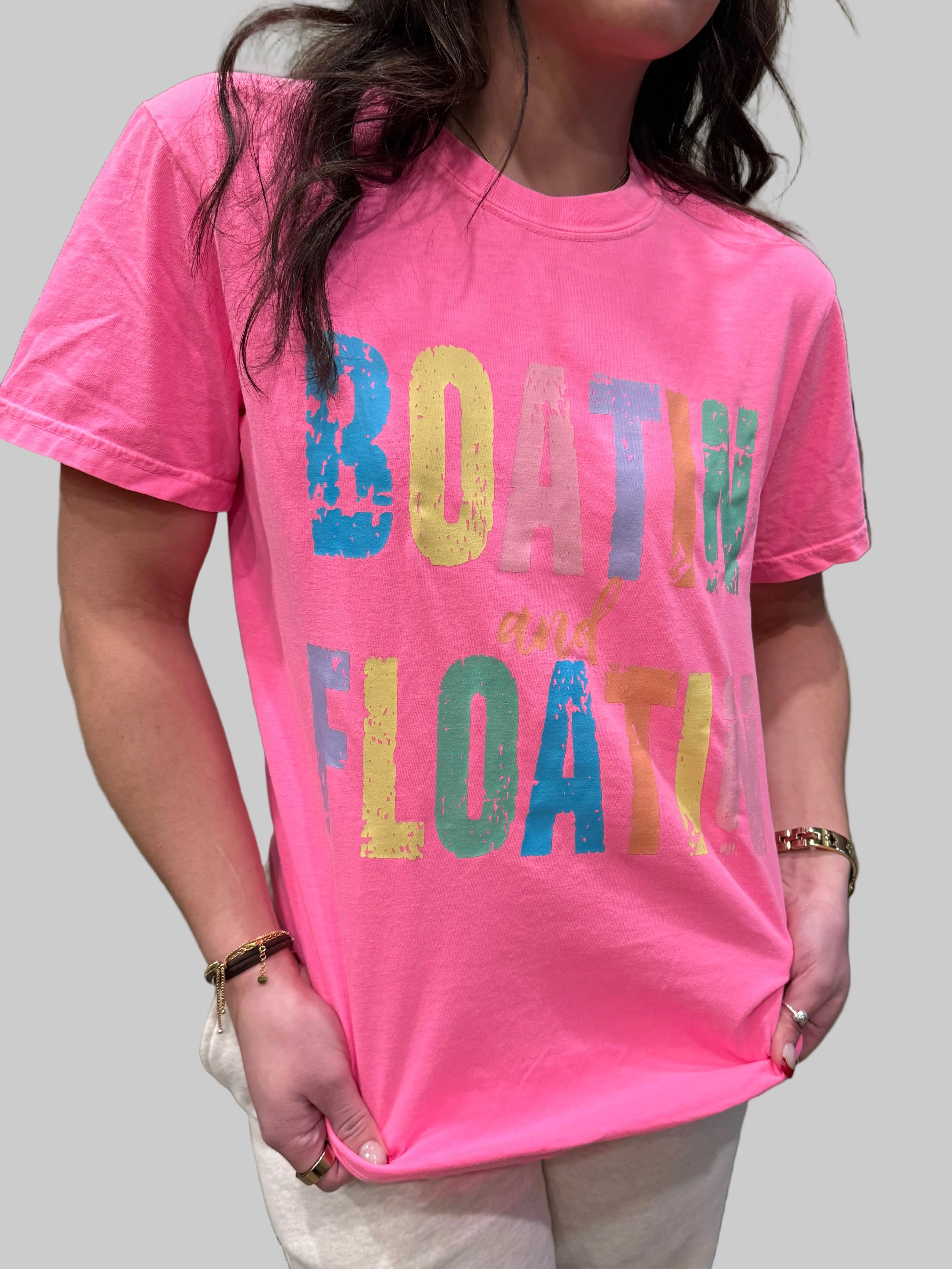 Boatin’ & Floatin’ Tee